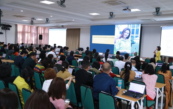 Lợi thế khi học tập trên hệ thống Canvas Đại học Đông Á