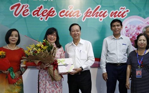 8-3 và Vẻ đẹp của phụ nữ