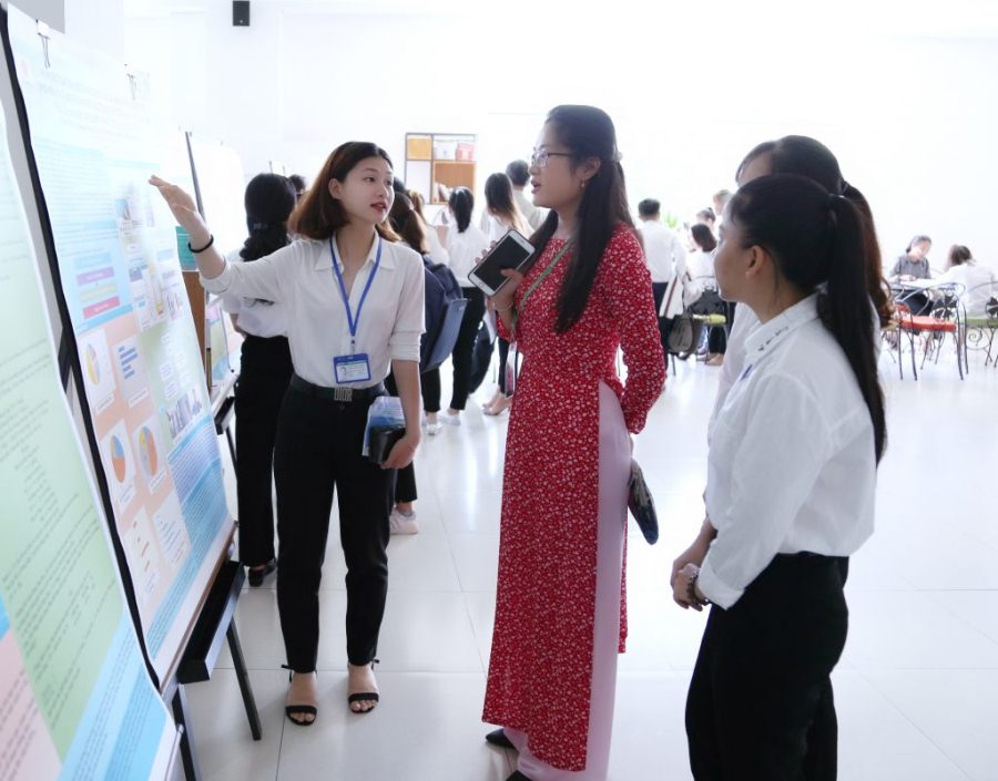Sinh viên Đại học Đông Á: Ứng dụng trí tuệ nhân tạo vào nghiên cứu khoa học, tiếp cận mục tiêu khởi nghiệp