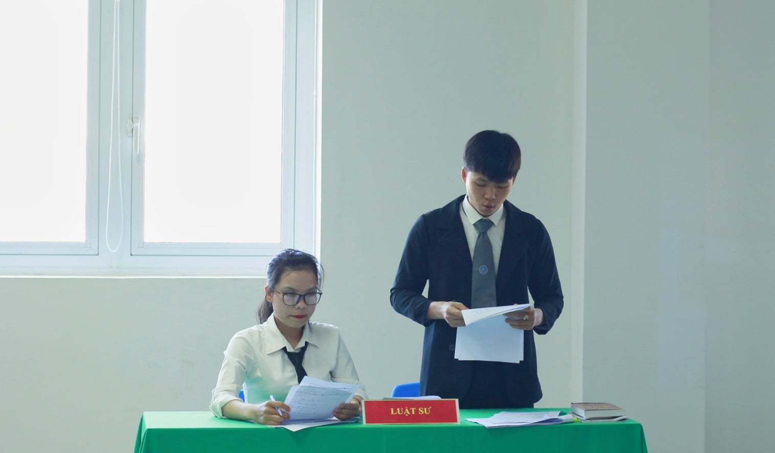 Nghề Luật trong tôi là ...