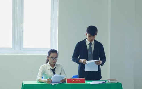 Nghề Luật trong tôi là ...