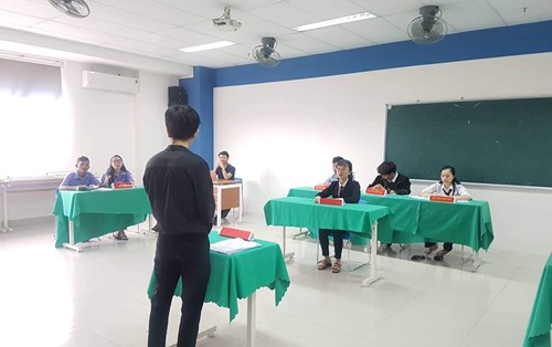"Phiên tòa tập sự" tại các lớp học Luật tố tụng hình sự của các bạn sinh viên trường Đại học Đông Á