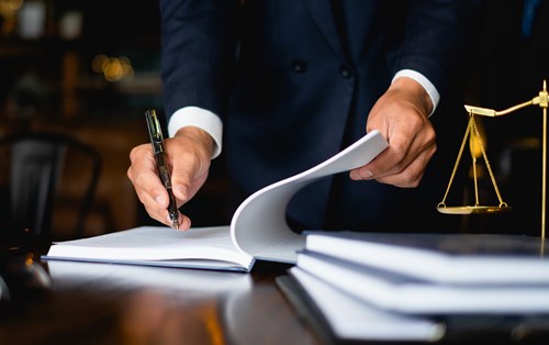 Những kỹ năng mềm cần thiết cho dân Luật