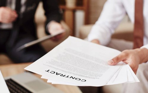 Từ vựng tiếng Anh chuyên ngành luật thương mại trong hợp đồng quốc tế (Phần 2)