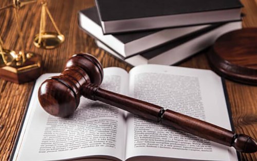 12 bí quyết học tốt cho sinh viên Luật